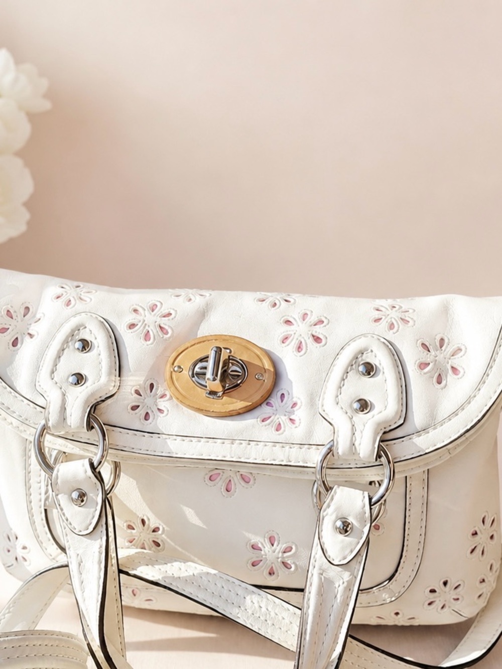 Coach Poppy Eyelet fold over shoulder / crossbody